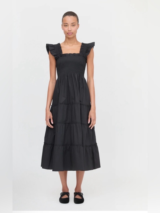 Hill House Dresses & Skirts - Hill House Home The Nap Dress Black Smocked Ruffle Midi Medium